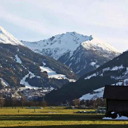 Apartment In Bad Gastein Near Ski Lift *